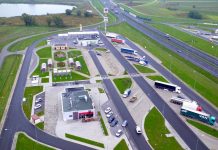 Historia budowy dróg ekspresowych i autostrad w Polsce Historia budowy dróg ekspresowych i autostrad w Polsce