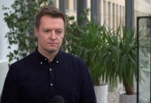 Firmy kurierskie przygotowują się na rekordowy świąteczny szczyt paczkowy. Rosnącą liczbę przesyłek obsłużą nowe terminale i sortownie