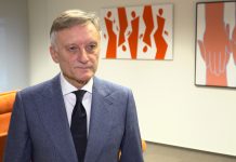 Dostawy szczepionek do państw UE ruszą pełną parą w II kwartale. Wtedy może pojawić się problem z wydolnością systemu szczepień