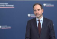 Polskie firmy poniżej unijnej średniej pod względem cyfryzacji. Większość nie korzysta z chmury, elektronicznej wymiany informacji czy sztucznej inteligencji